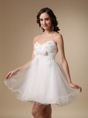 Cute White Sweet Sixteen Party Girls Dress With Applique