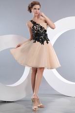 Champagne Sweet 16 Dress With Side Black Applique