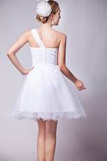 Cute One Shoulder Knee Length White Tulle Sweet 16 Dress