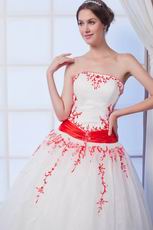 Elegant Strapless White Puffy Prom Ball Gown With Red Embroidery