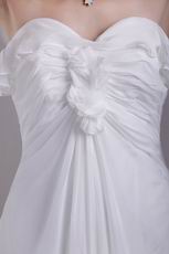 Elegant Sweetheart Ruched White Chiffon Evening Dress