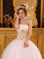 Fitted White Ancient Palace Ball Dress With Gold Embroidery