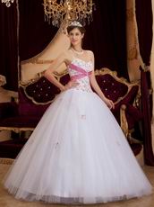 Beautiful Sweetheart White Organza Slim Quinceanera Dress