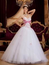 Beautiful Sweetheart White Organza Slim Quinceanera Dress