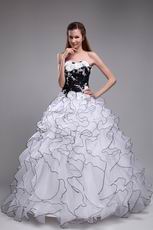 White Orangza Skirt Winter La Quinceanera Dress With Black Details