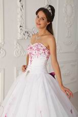 Elegant Quinceanera Dress With Bowknot Emberllish