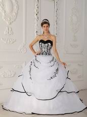 Cute Sweetheart White Quinceanera Gown With Black Embroidery