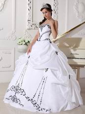 Noble White Military Ball Dress With Black Embroidery Decorate