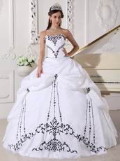 Noble White Military Ball Dress With Black Embroidery Decorate