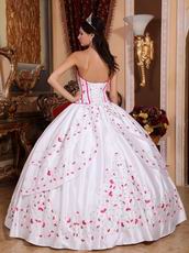 Strapless Basque Waist White Quinceanera Dress With Applique