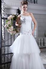 Best Seller One Shoulder Layers White Net Wedding Dress For Bride