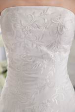 Princess Strapless Embroidery Ivory Organza Wedding Dress