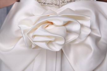 2014 Designer Strapless Cathedral Train Church Wedding Dress