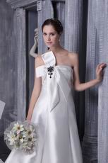 Ivory Strapless Wedding Bridal Dress With Bowknot Emberllish