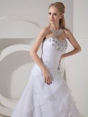 Beaded A-line Sweetheart White Organza Popular Wedding Dress