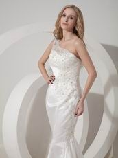 Sexy One Shoulder Trumpet Petite Bridal Gown With Applique