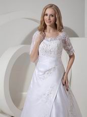 Modest Scoop Neck 1/2 Long Sleeves Lace Applique Wedding Dress