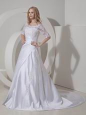 Modest Scoop Neck 1/2 Long Sleeves Lace Applique Wedding Dress