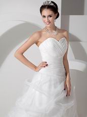 Discount Sweetheart Layers Detail Skirt Bridal Dress Sample Sale