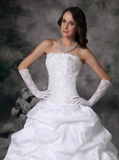 Modest Ball Gown Western Puffy Wedding Dress With Lace