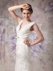 Modest V-neck Applique Lace Wedding Dress Manufacturer