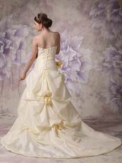 Strapless Lace Decorate Pretty Champagne Wedding Dress For Lady