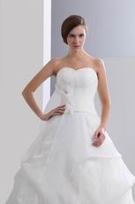 Puffy Flower Ball Gown White Wedding Dresses Chapel Train