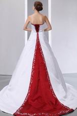 Elegant Strapless Embroidery Empire Wedding Dress With Red Color