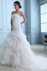 Elegant Sleeveless Appliqued Ivory Organza Wedding Dress Shop