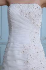 Elegant Sleeveless Appliqued Ivory Organza Wedding Dress Shop