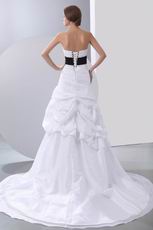 Modest Sweetheart Ruched Black Flower Belt Bubble Wedding Gown