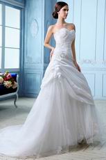 Sweet Heart Style Appliqued Chapel Train Wedding Dress Factory