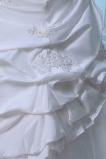 Sweet Heart Style Appliqued Chapel Train Wedding Dress Factory