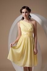 One Shoulder Knee-length Daffodil Chiffon Bridesmaid Dress