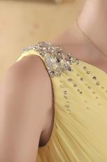 Crystals Emberllish One Shoulder Yellow Chiffon Prom Dresses UK