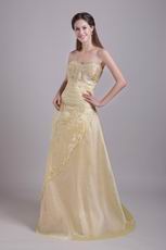 Sweetheart Neck Embroidery Champagne Cache Prom Dress