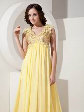 V-neck Sequin Light Yellow Prom Dress With Handcrafted Flowers