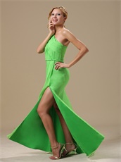 Gathering Banquet Prom Dress Spring Green One Shoulder Slit Skirt