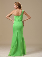 Gathering Banquet Prom Dress Spring Green One Shoulder Slit Skirt