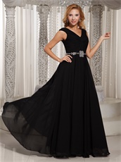 Crossed Tie On Chest Black Chiffon Mother Evening Gowns Beading Belt