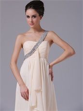 One Shoulder Crystals Strap Champagne Prom Gowns Designer Recommend