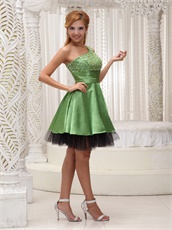 Foliage Green Short Prom Dress With Black Hemline Beaded Decorate One Shoulder