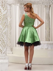 Foliage Green Short Prom Dress With Black Hemline Beaded Decorate One Shoulder