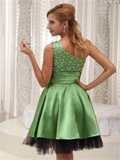 Foliage Green Short Prom Dress With Black Hemline Beaded Decorate One Shoulder