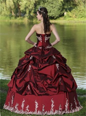 Hot Sell Burgundy Quinceanera Dress Party Wear With Silver Embroidery