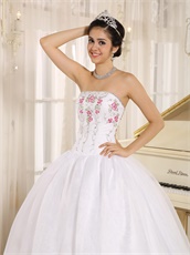 Princess Embroidery White Ball Gown For Girl's Sweet 16 Gift First Choice