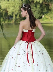 Front Simulate Lace Up Embellish Wine Red Quinceanera Dress Floral Lace