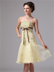 Twinkling Daffodil Knee-length Springtime Prom Dress With Brown Sash