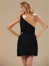 Fully Ruching Chiffon Short Black Graduation Dress With Gold Neck Finish