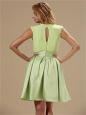 Warrensburg Yellow Green Knee-length Scoop Short Prom Dress With Bowknot